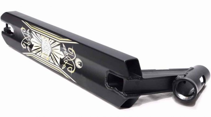 61fe7zTGgWL._SL1389_